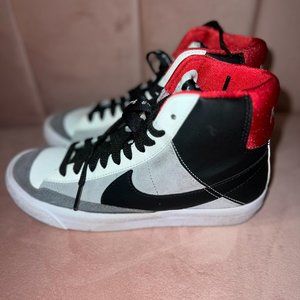 Nike Blazer 4Y/ Women's size 5.5